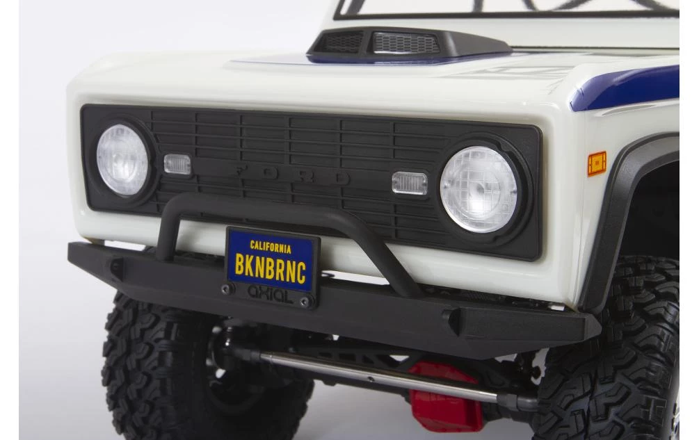 Axial Scale Crawler SCX10 III Ford Bronco, Weiss 1:10, ARTR - Off-Road Modelle 5 Axial Scale Crawler SCX10 III Ford Bronco, Weiss 1:10, ARTR - Off-Road Modelle – Bild 3